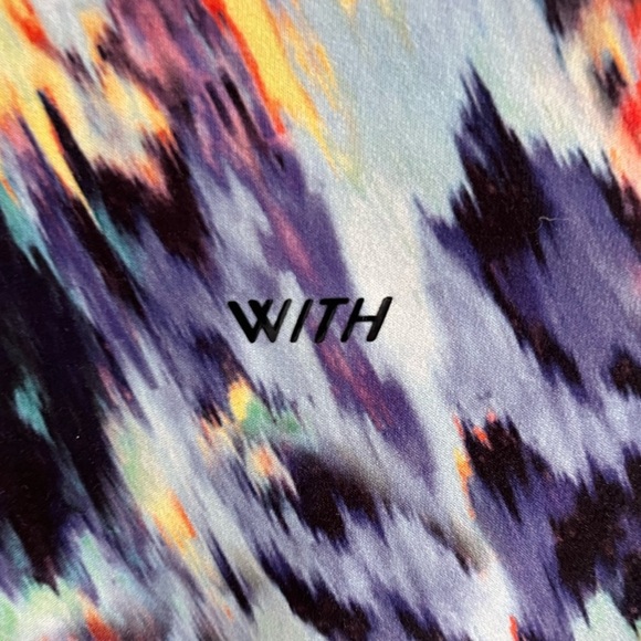 Colorful Patterned Leggings - Picture 3 of 3